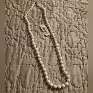 NWT | VINTAGE | White Faux Pearl Necklace
